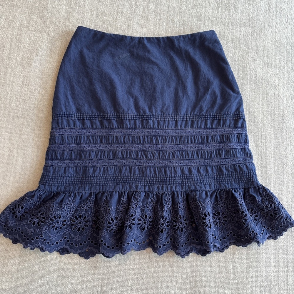Lauren Ralph Lauren Women's Lined Eyelet Skirt Women's Size  4